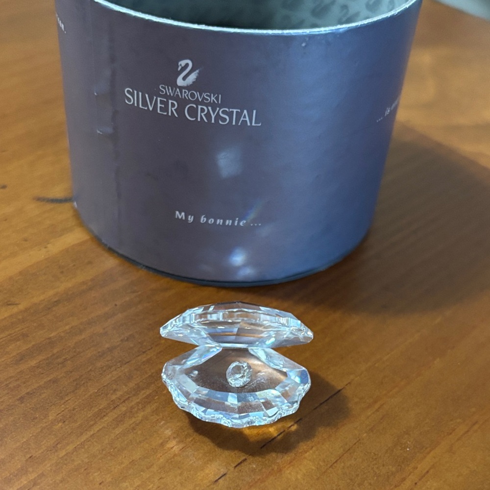 Swarovski Crystal Clam Ornament 7624